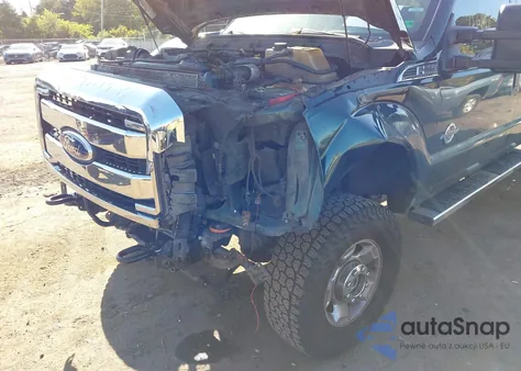 2011 Ford F-250 Xlt z USA, uszkodzony, nr VIN 1FT7W2BT6BEB07351